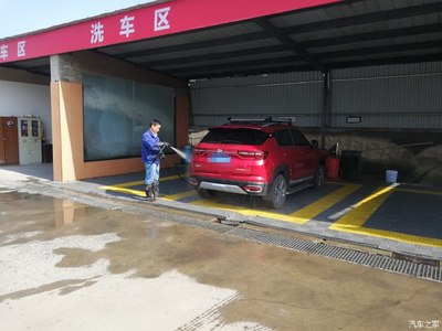 洗车打磨，匠心养护 感受贴心售后服务的温度